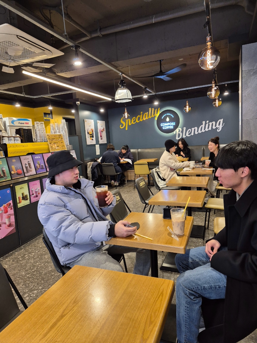 컴포즈커피의정부 이미지