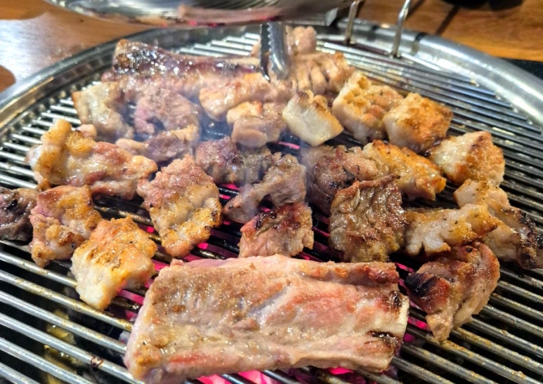 청운숯불갈비 이미지