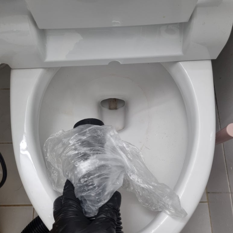 변기막힘 이미지