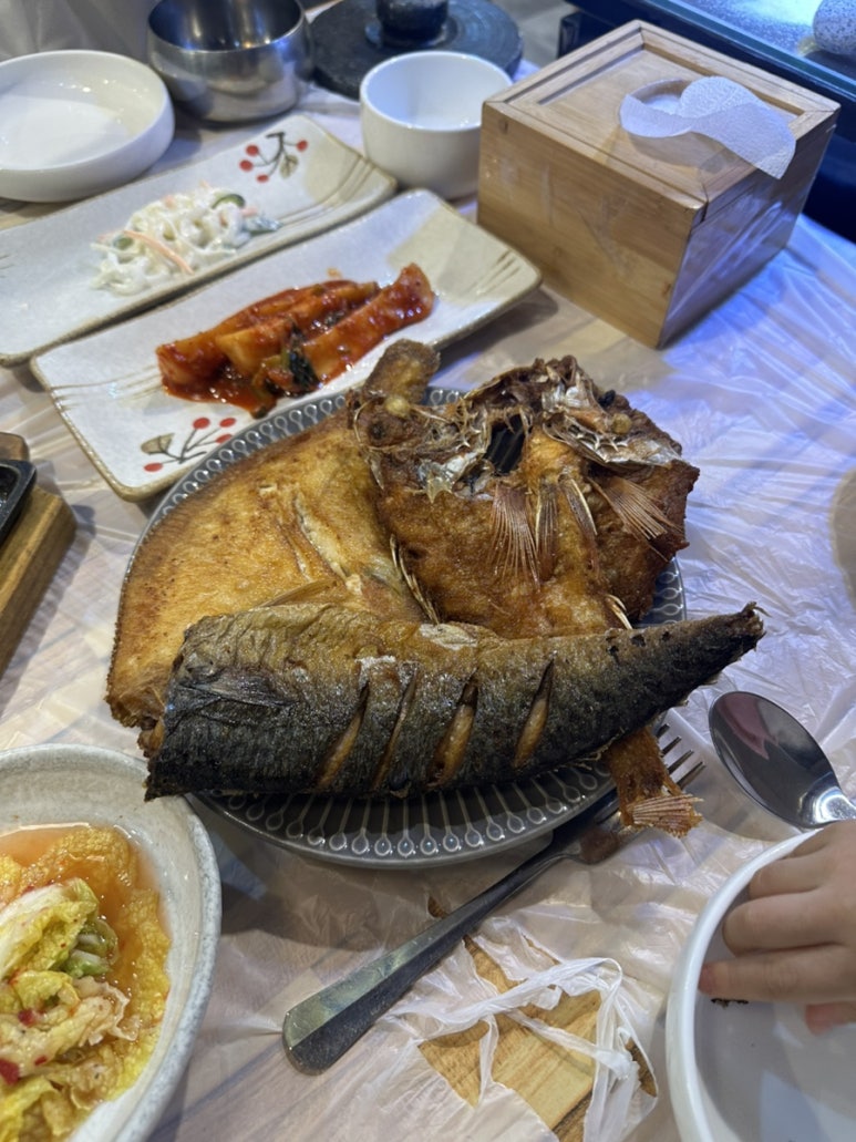경호생오리 돌솥밥 이미지