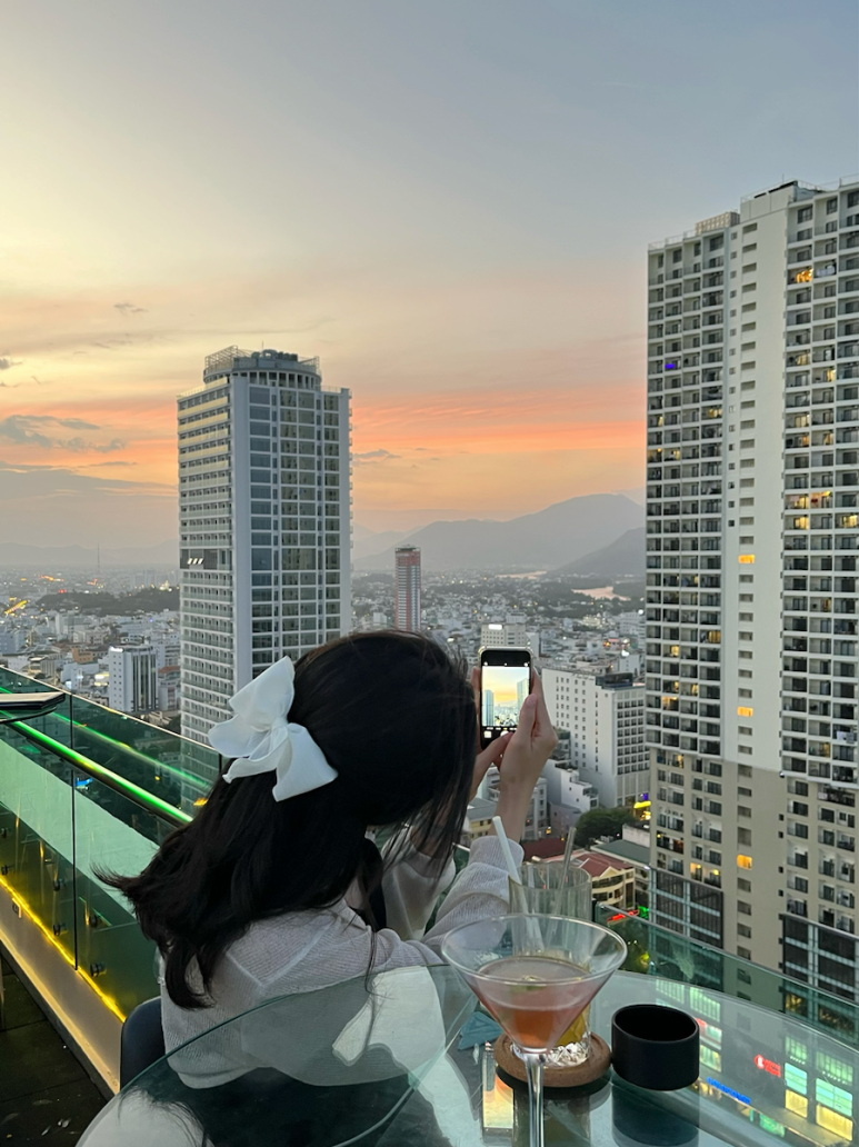 알티튜드(Altitude) 이미지