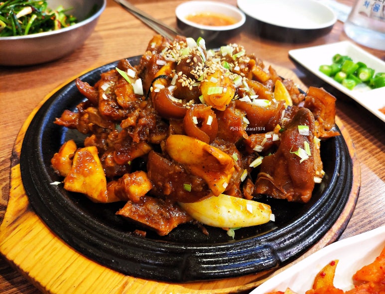구로영양족발 이미지