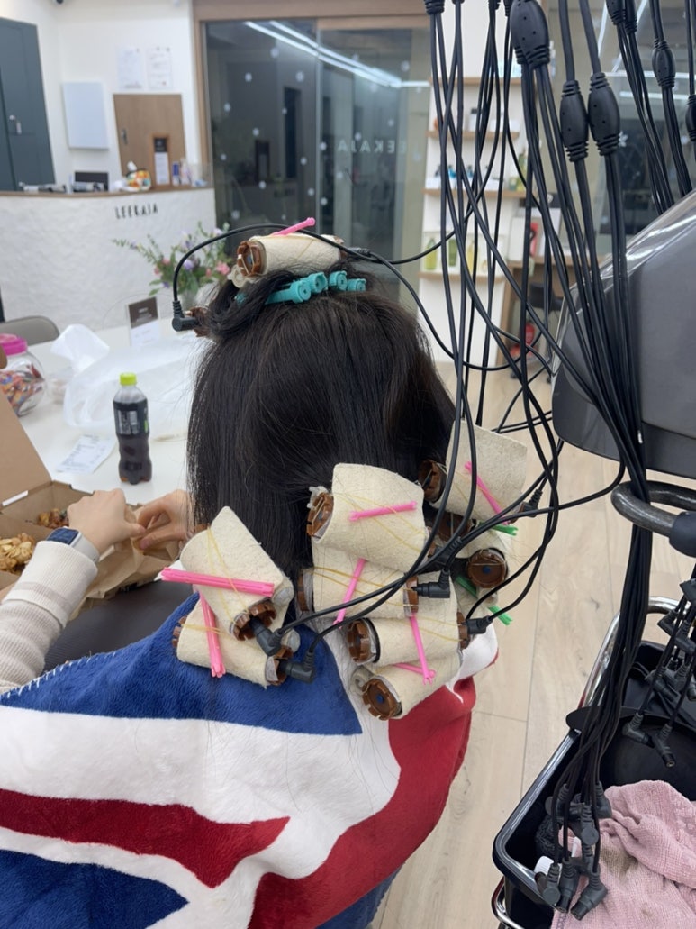 머리합니다 이미지