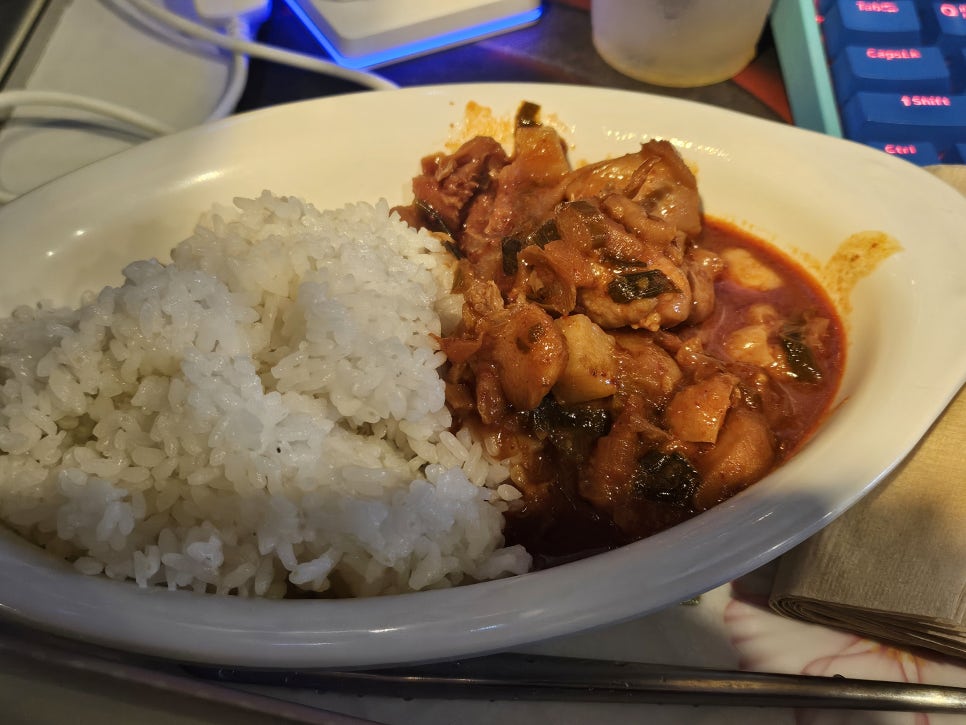 레벨업 PC CAFE 이미지