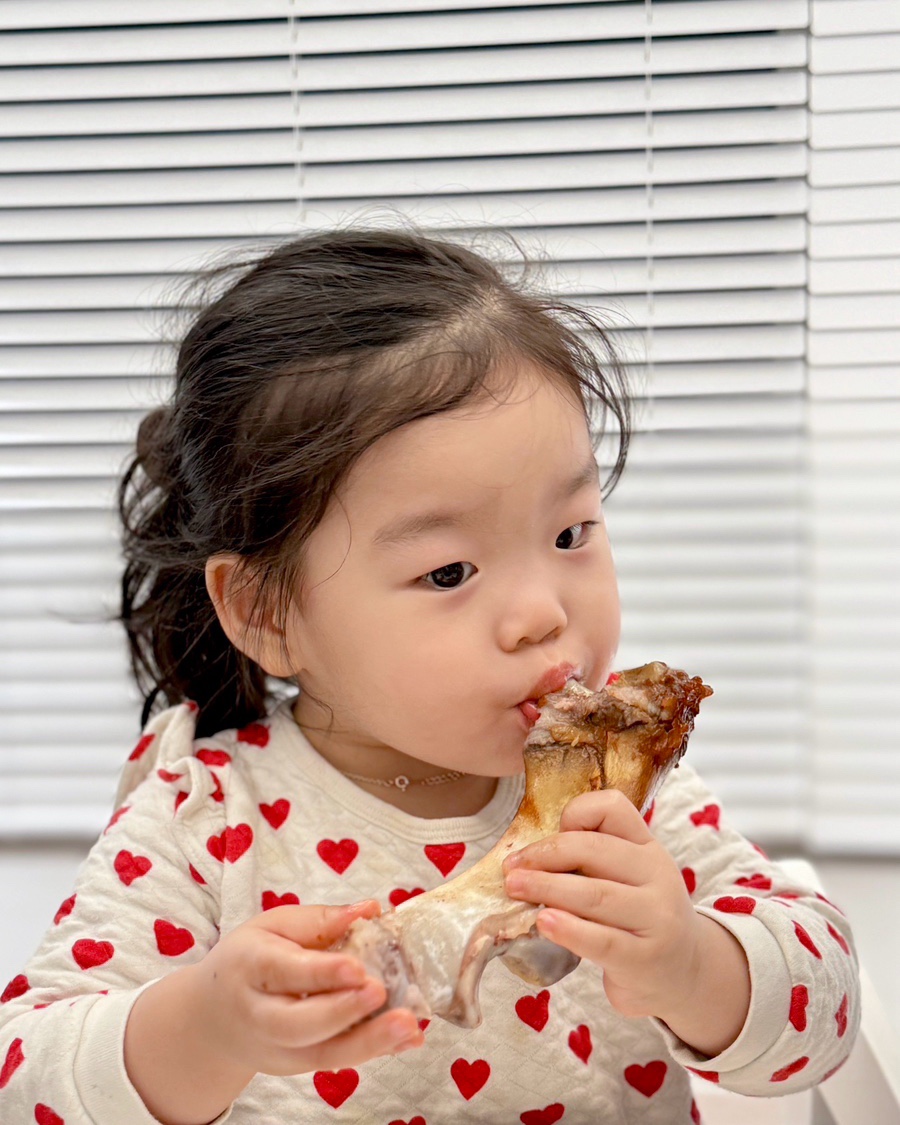 딸랑구족발 이미지