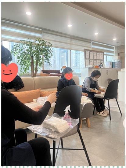 시니어케어요양보호사교육원 이미지