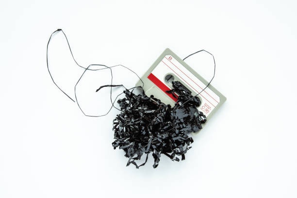 탱글드 카세트(TANGLED CASSETTE) 이미지