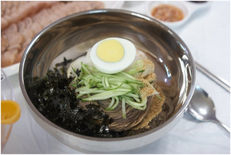 공항메밀국수 이미지