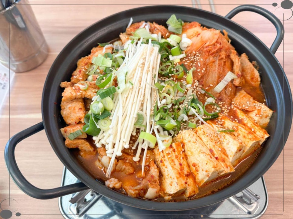 청담김치찜 이미지