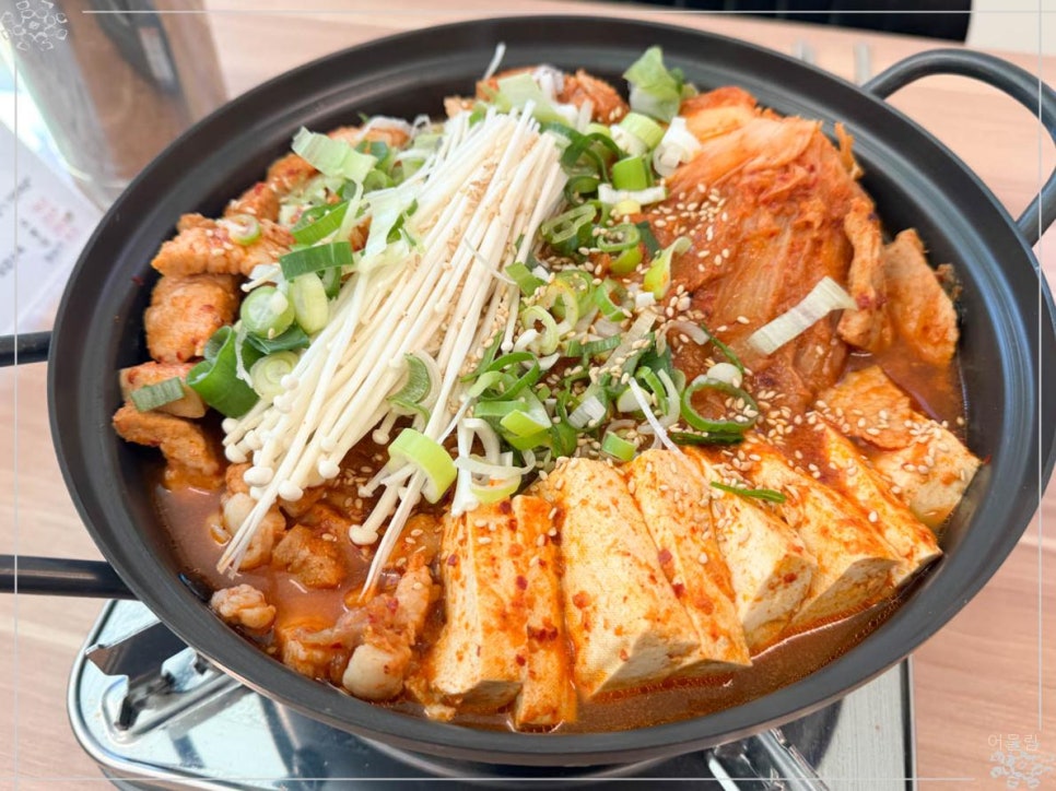 청담김치찜 이미지