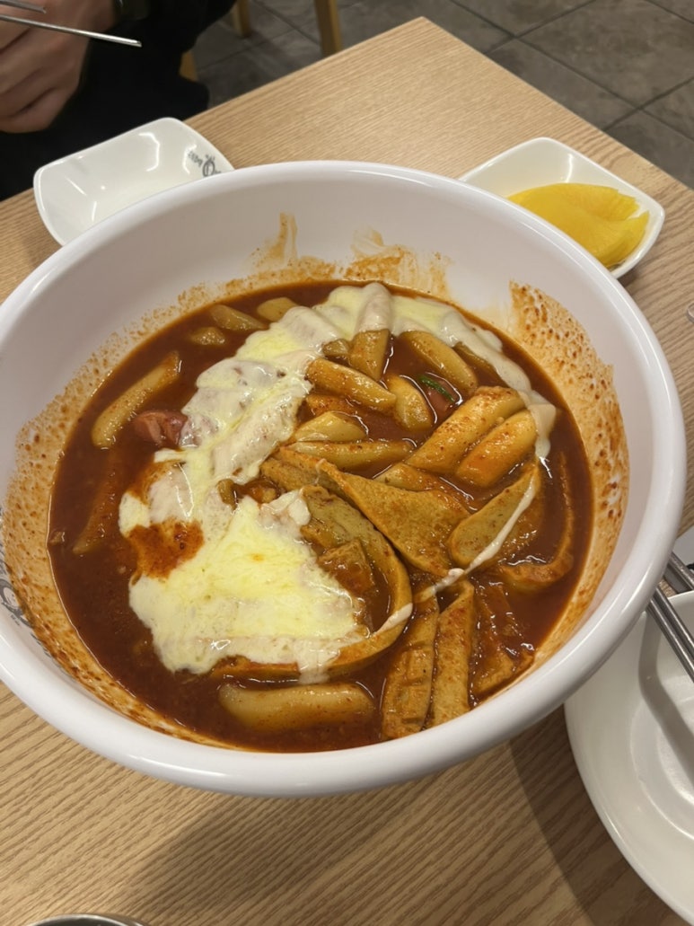 불닭발땡초동대문엽기떡볶이충북 이미지