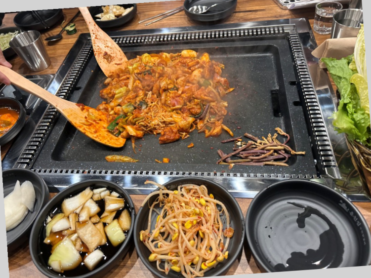 춘천집 무한닭갈비 대학로점 이미지