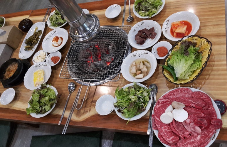 황야한우숯불구이 이미지