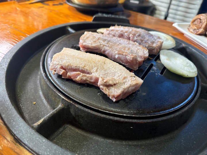 자연숯불화로구이 이미지