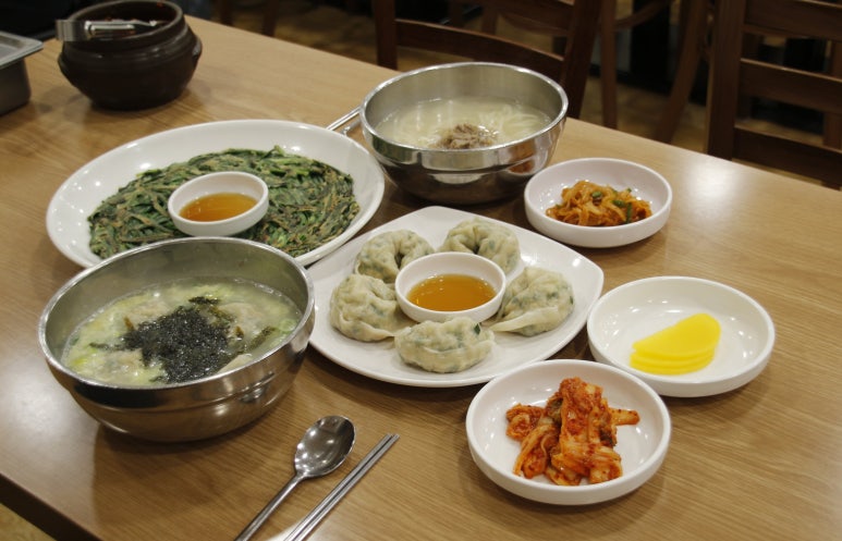 명동칼국수 선릉본점 이미지
