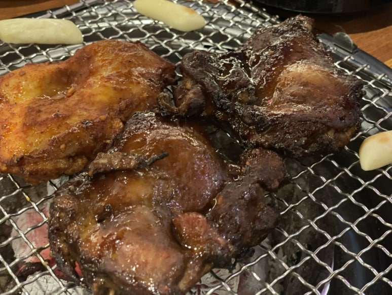 밤새우는닭 이미지