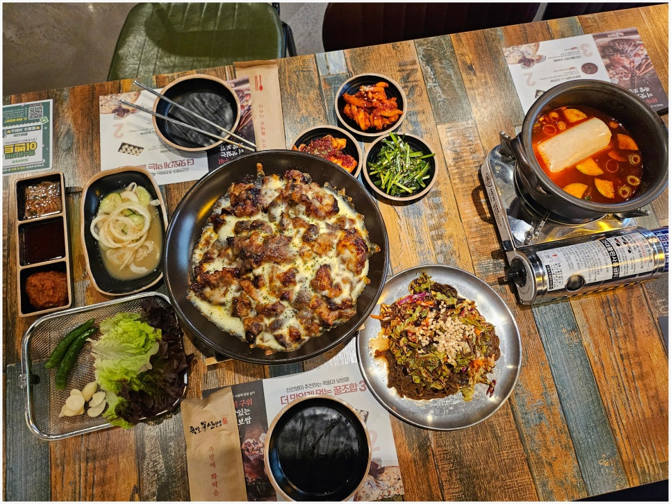 황금족발소머리국밥 이미지