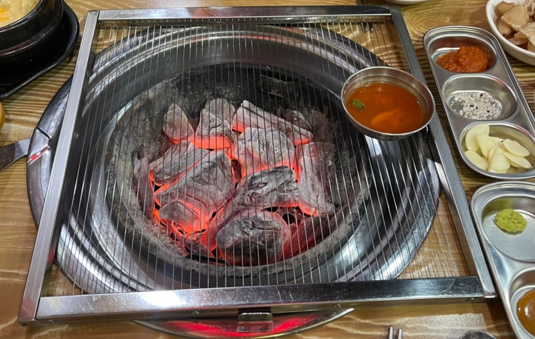 통큰고기참숯구이 이미지