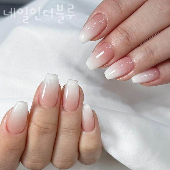네일더블루 이미지