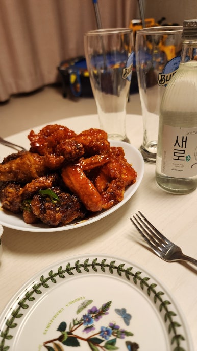 양념이 맛있는 삼일치킨 팔달점 이미지