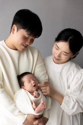 아트사월 이미지