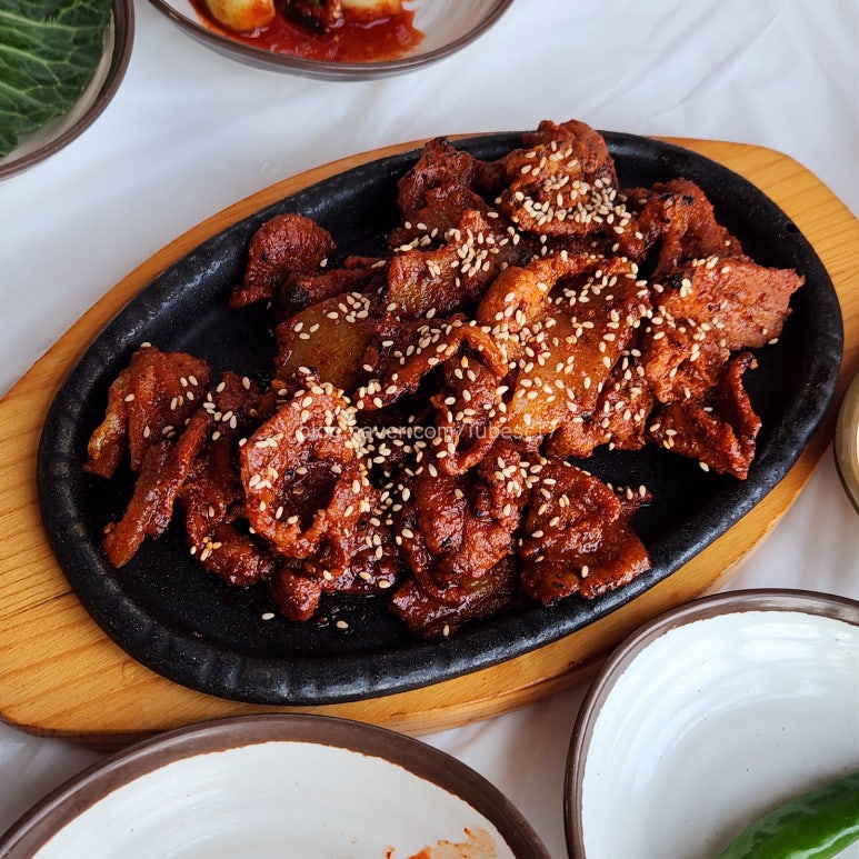 투덜이 생선구이 이미지