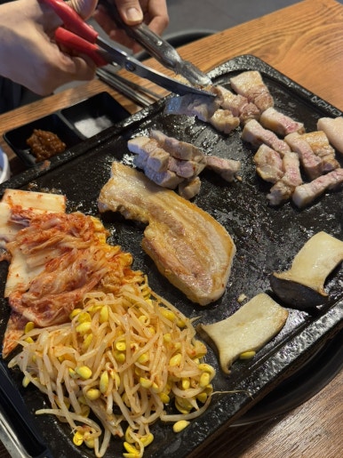 먹골돌판삼겹살 이미지