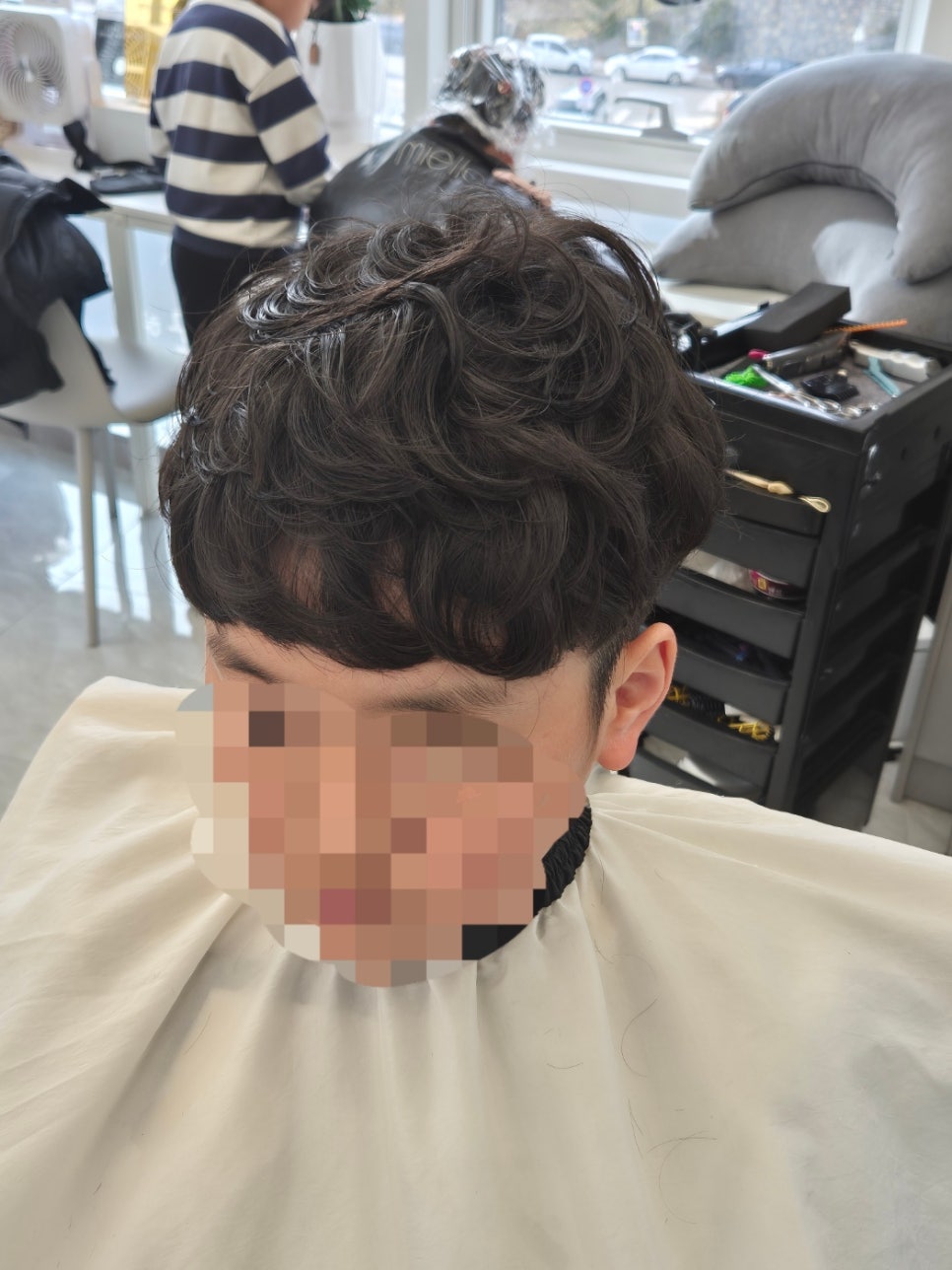 머리꾼미용실 이미지