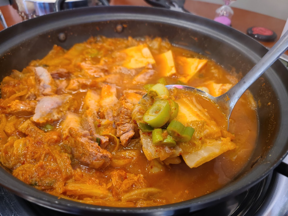 백채김치찌개 망월사역점 이미지