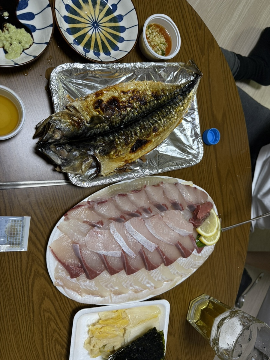 울랄라횟집 이미지