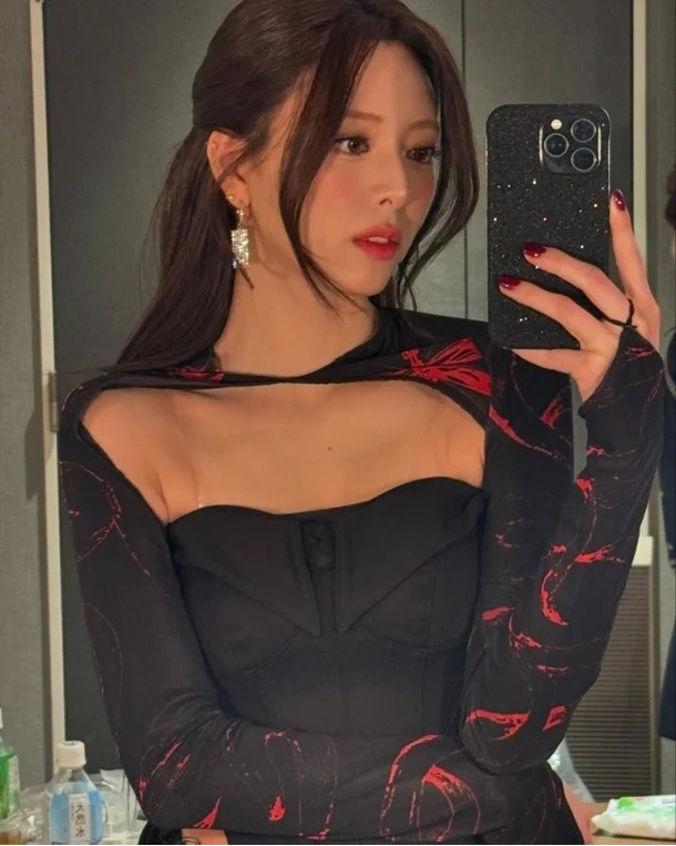 유나앤 이미지