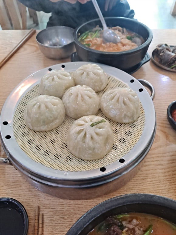 백년가야밀면 이미지