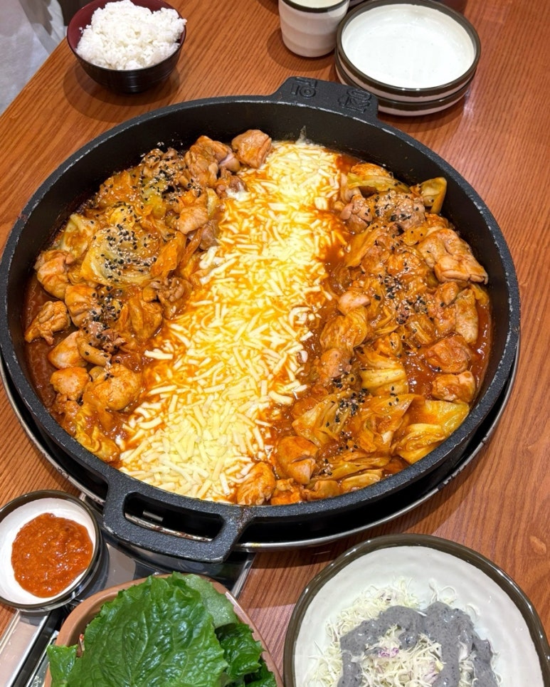 장인닭갈비용봉점 이미지