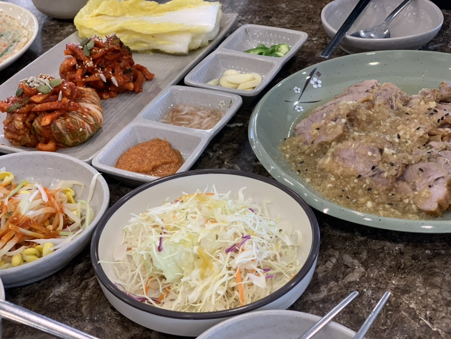 대덕골보쌈칼국수 이미지