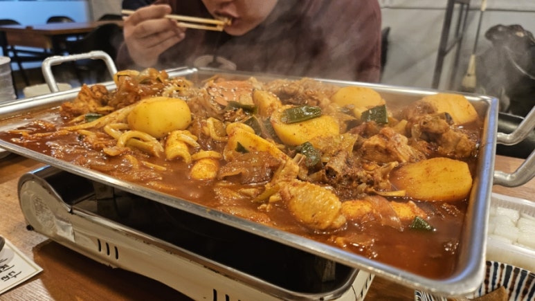안동네찜닭 이미지