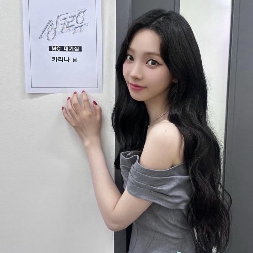 준아 헤어 이미지