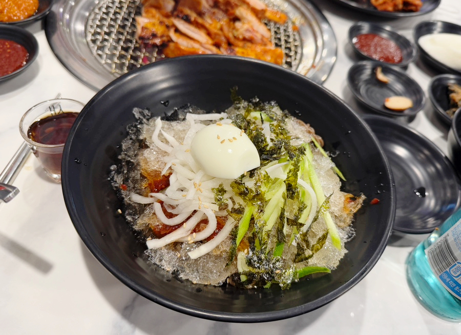 숯구닭 이미지