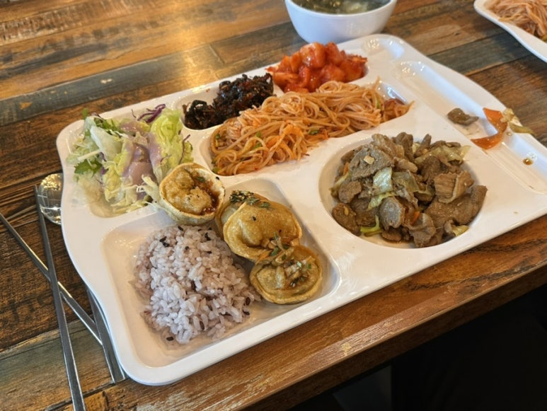 밥플러스 성수역점 이미지