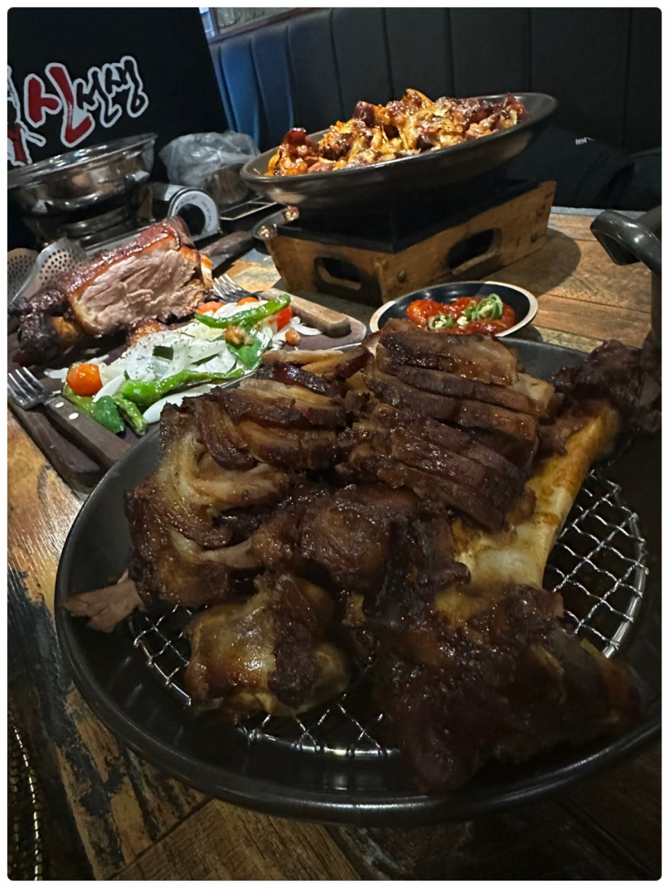 명품화덕족발 이미지