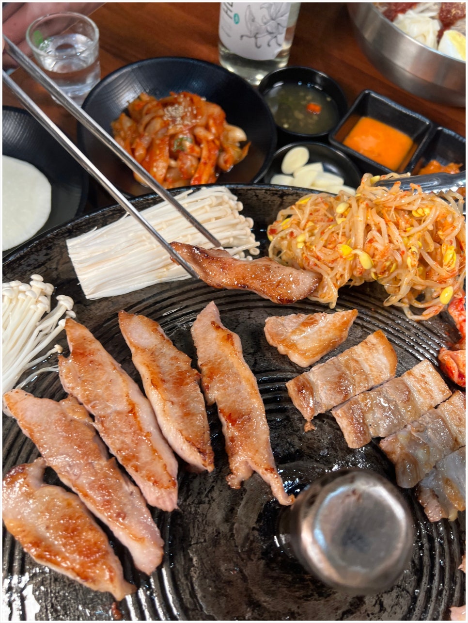 배불뚝이네솥단지삼겹살 이미지