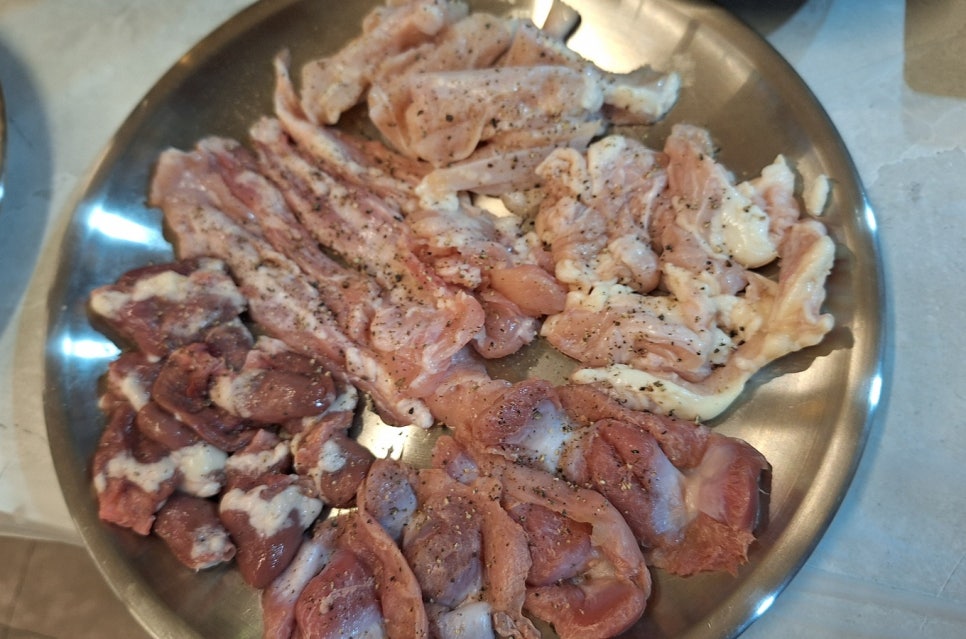 섭이네숯불닭갈비 이미지