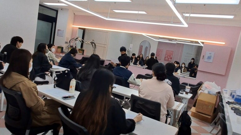 국제직업전문학원 이미지