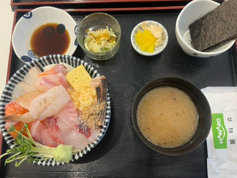 서율식탁 이미지