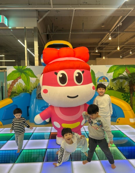 고고다이노키즈카페 청라점 이미지