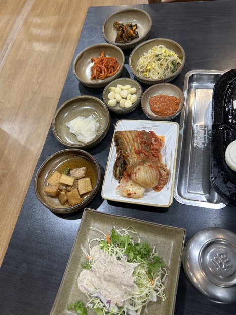 콩사랑숯불돼지갈비 이미지