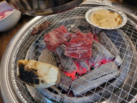 호동한우숯불갈비 이미지