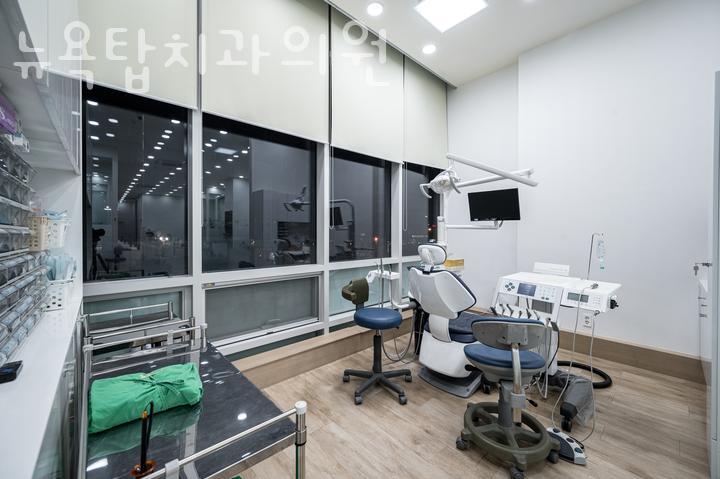 뉴욕탑치과의원 이미지