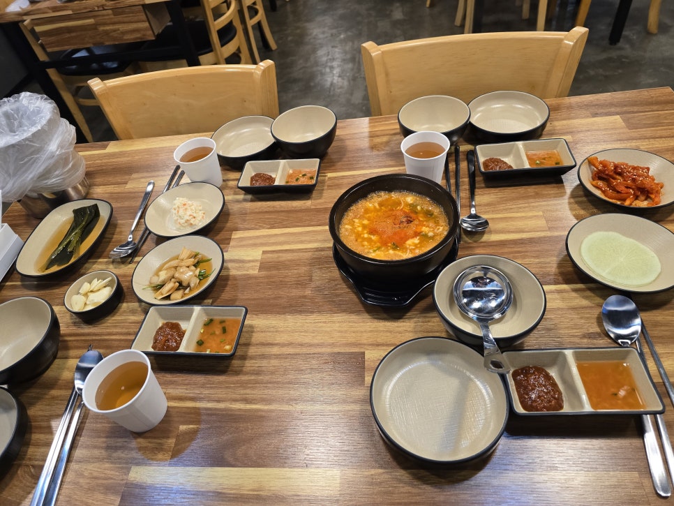 유명환명품족발 이미지