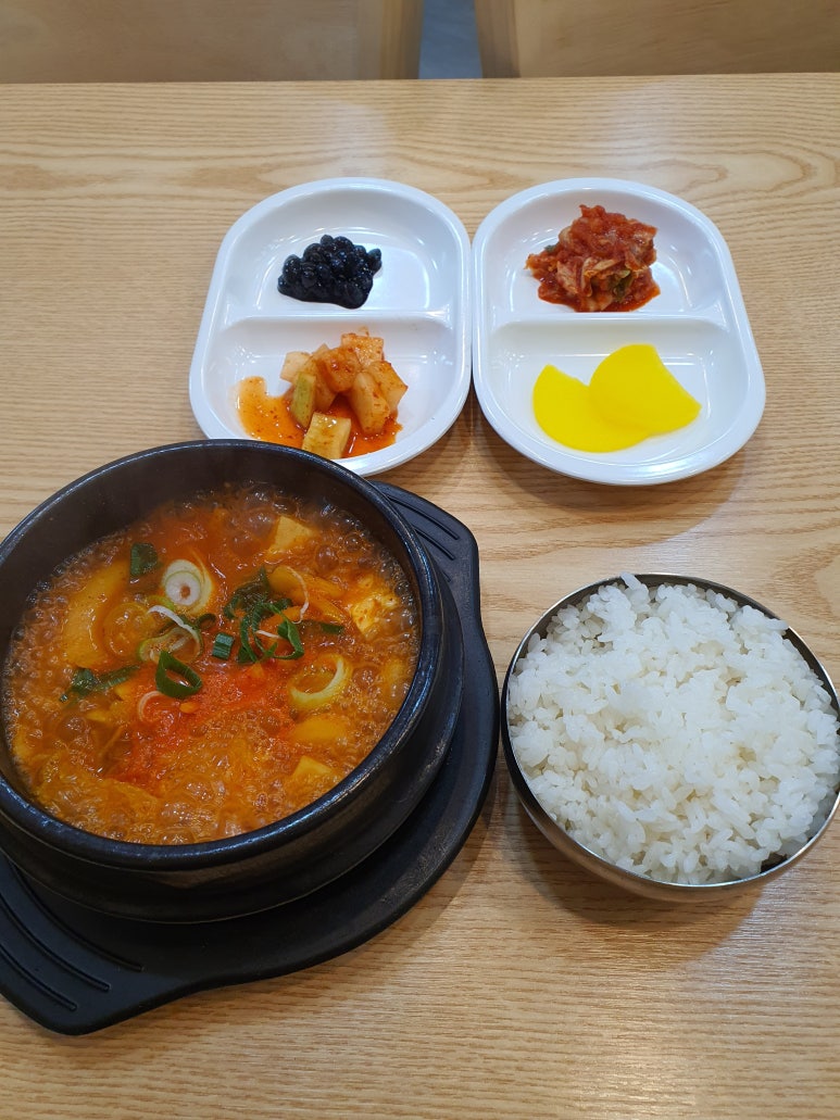 이파리의료원로타리점 이미지
