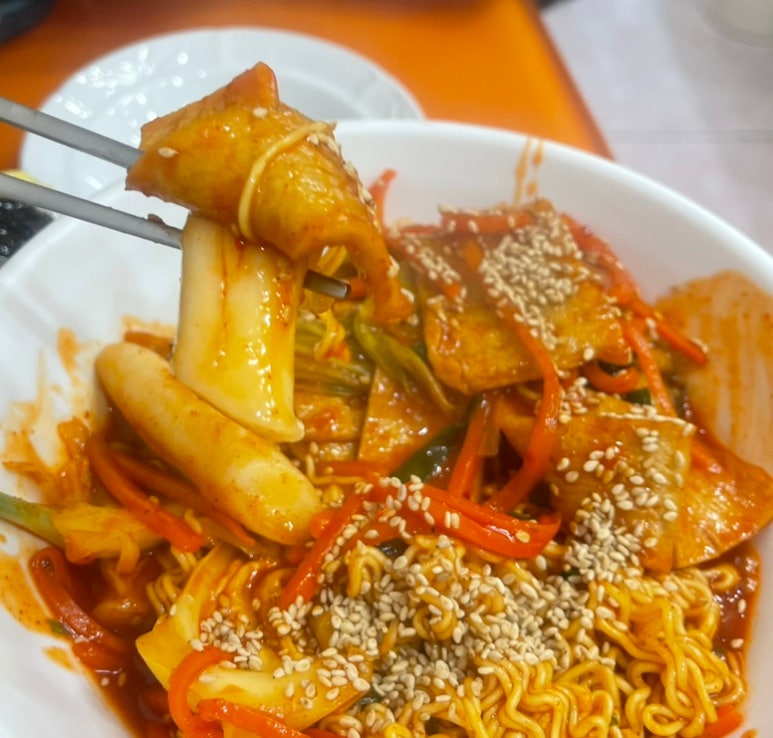 솔이분식 이미지
